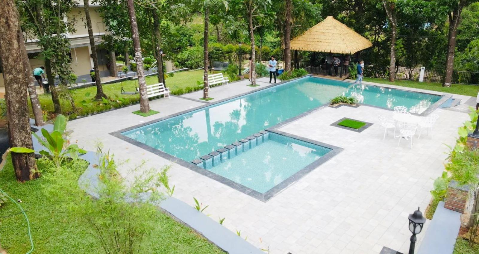 Hotel Athirapilly On The Rocks à Athirappilly Extérieur photo